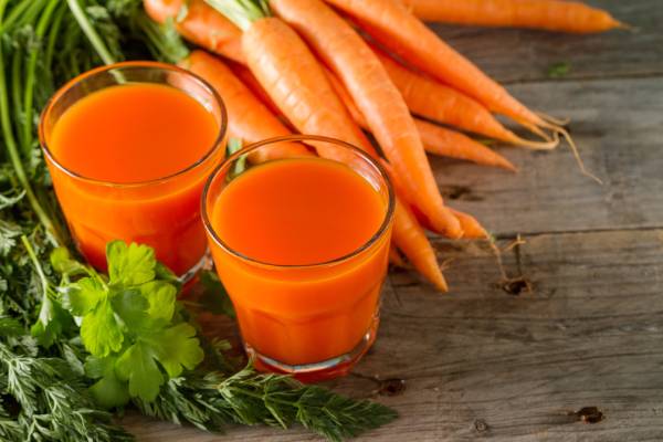 Health benefits of drinking carrot juice in the morning